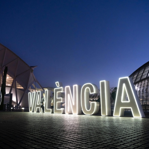 pexels-tomdubois-14861041